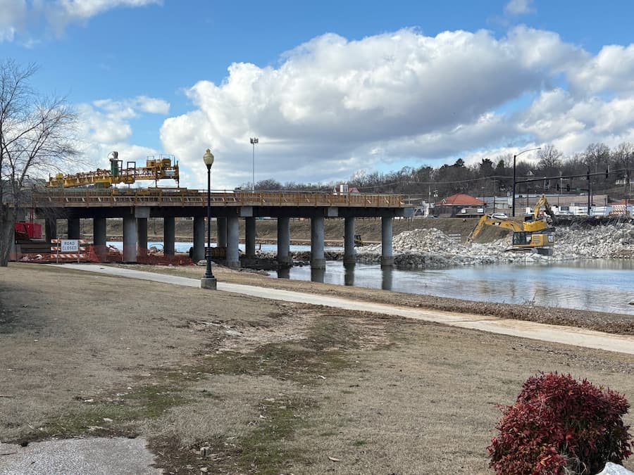 Rte Bus 65 Harrison, Ar West Plains Bridge and Grading